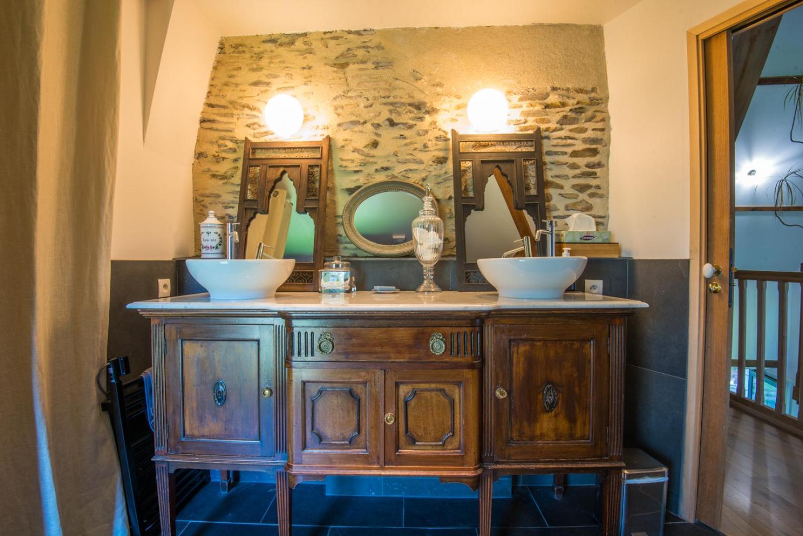 L'Elegante Villa Savennieres Bagian luar foto